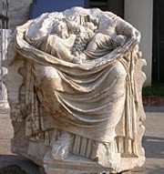 La statua romana di Tellus